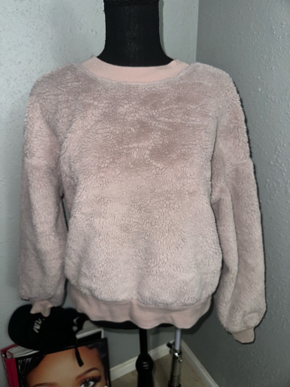 wild fable Plush Crewneck Sweater in Light Pink